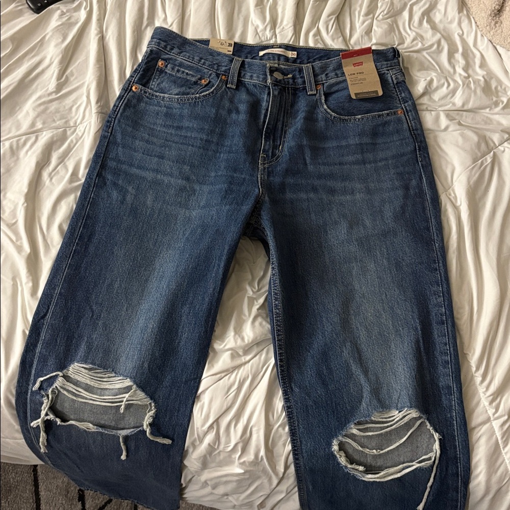 Levi's low pro low rise relaxed jeans